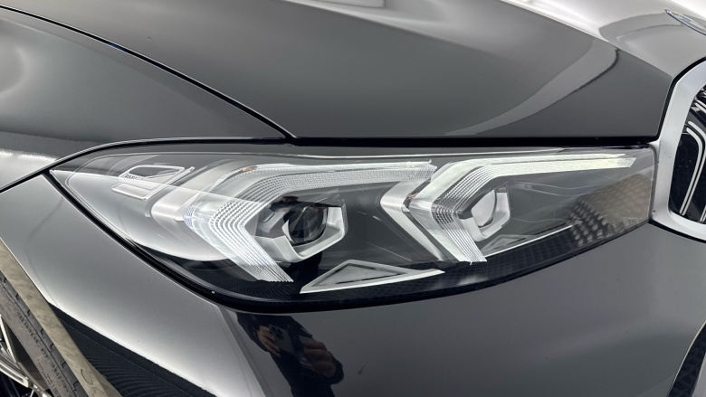 BMW 3 Series 330e 22.3 kWh M Sport 4dr Step Auto Saloon